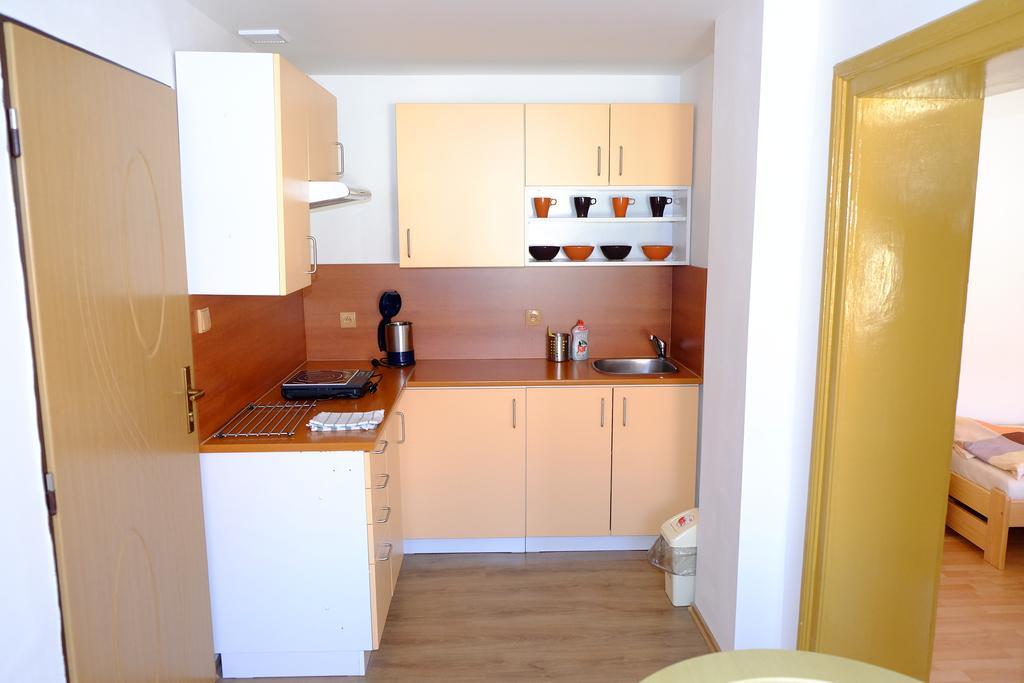 Ubytovani U Maminky Guest House Lednice Exterior foto